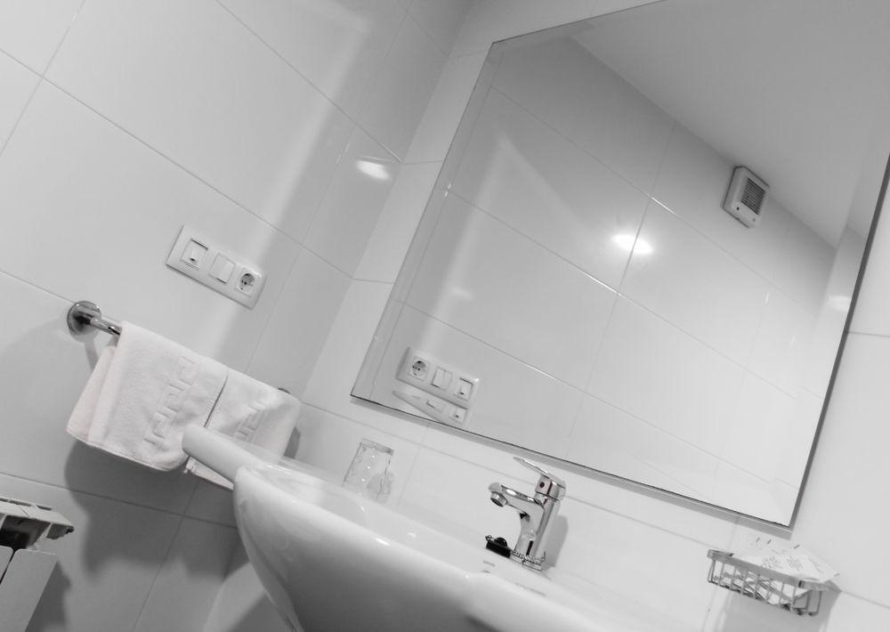 Hotel Maycar آكورونيا المظهر الخارجي الصورة