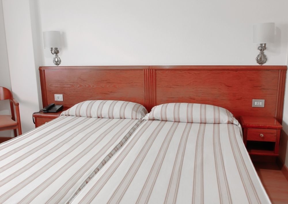 Hotel Maycar آكورونيا المظهر الخارجي الصورة